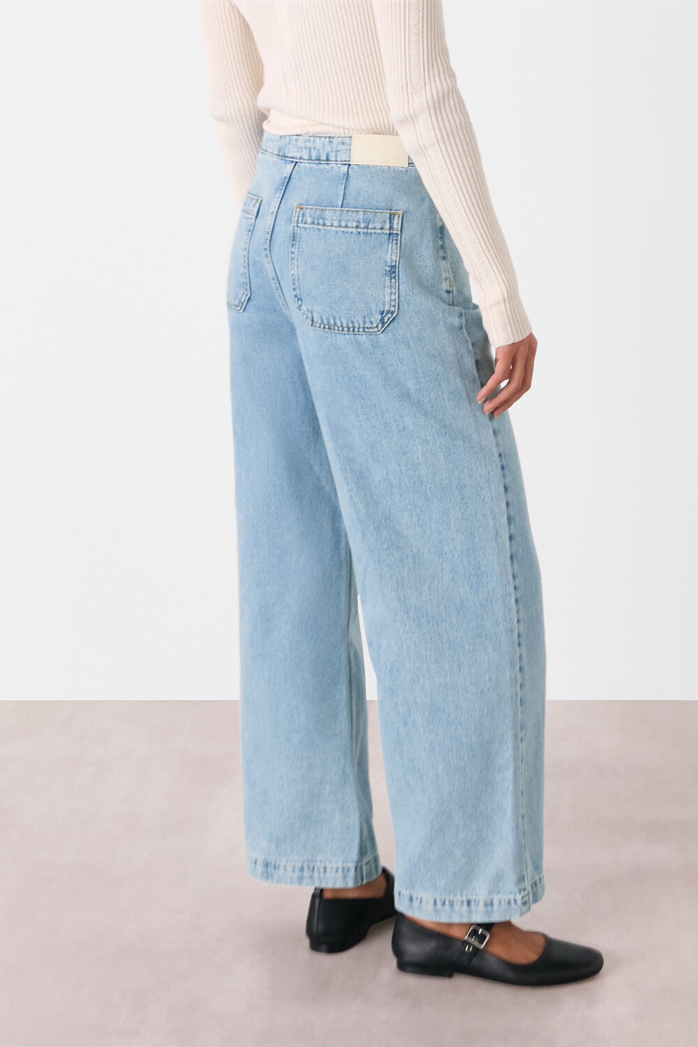 Light Wash Authentic Ankle Wide Leg Jean