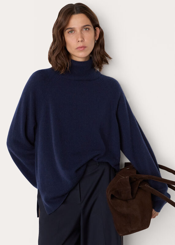 Navy Cashmere Turtleneck Sweater
