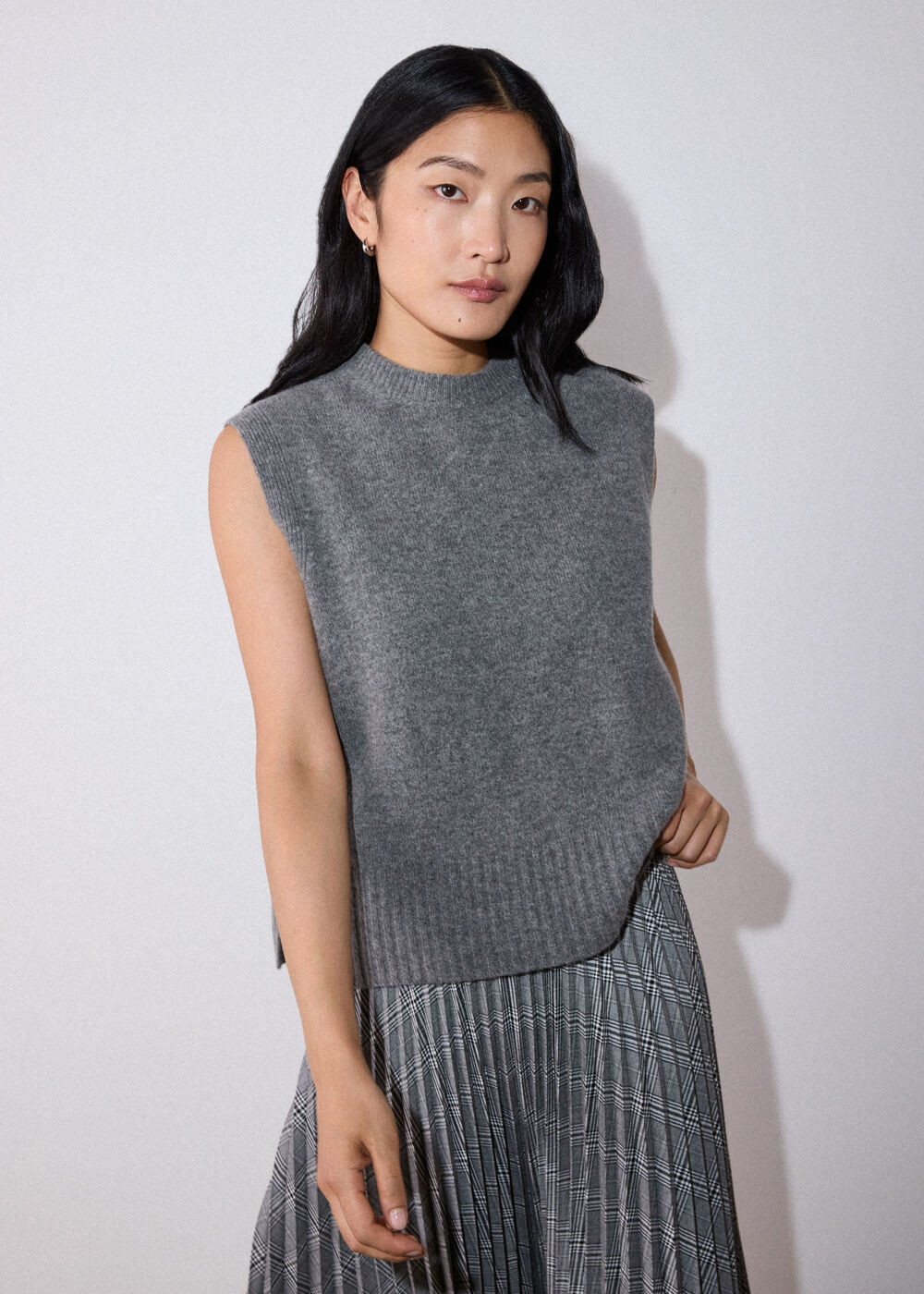 Wool Sleeveless Tank