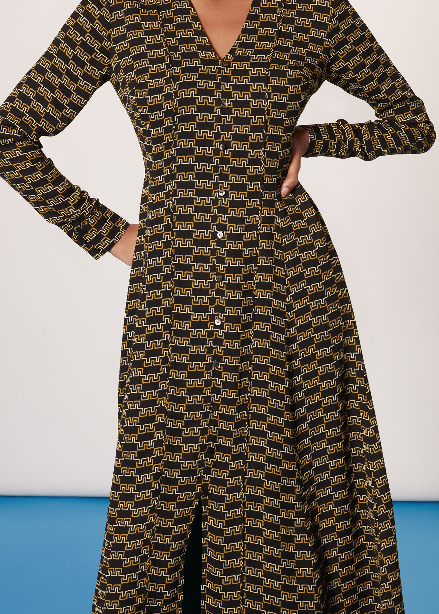 theredthread S layered dress bug check