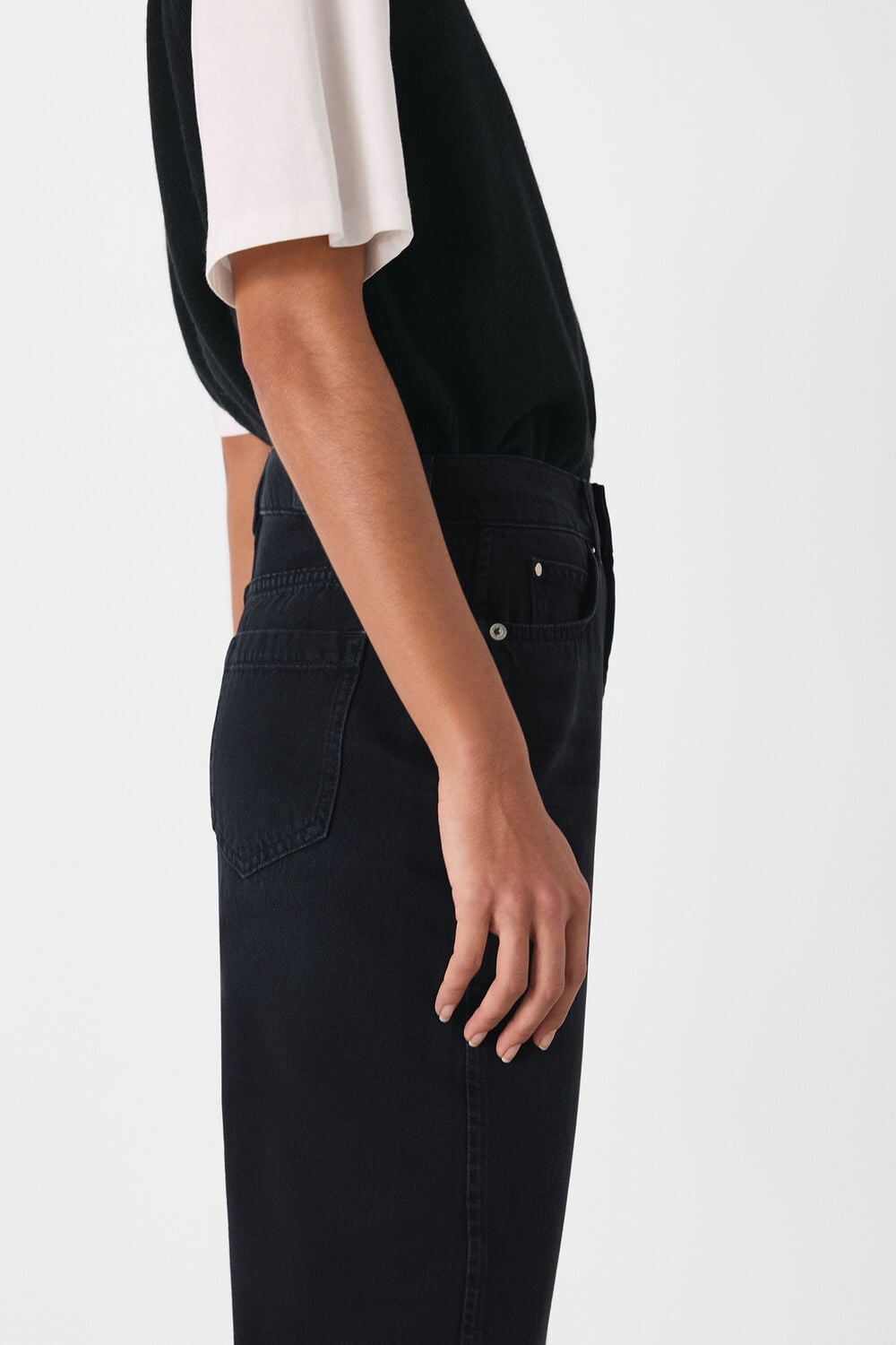 Black Authentic Barrel Leg Jean
