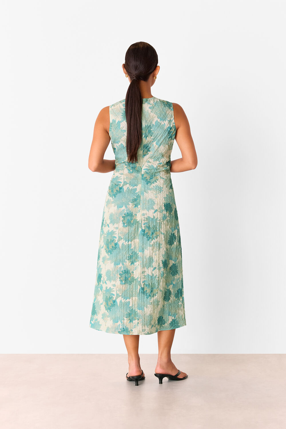 Blue Petite Floral Textured Midi Dress
