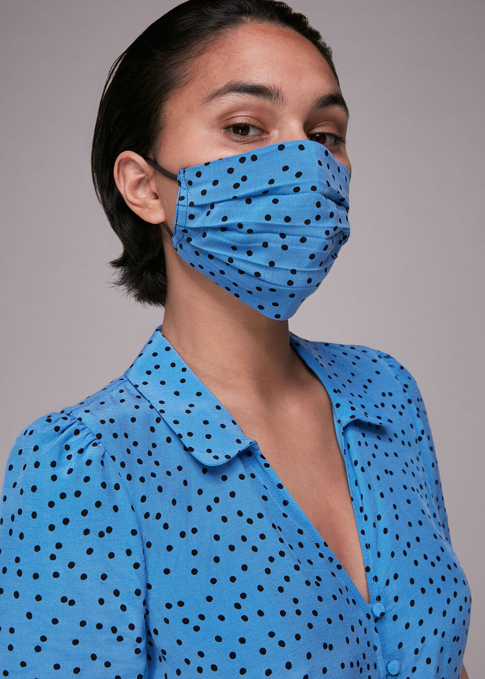 Irregular Spot Face Covering