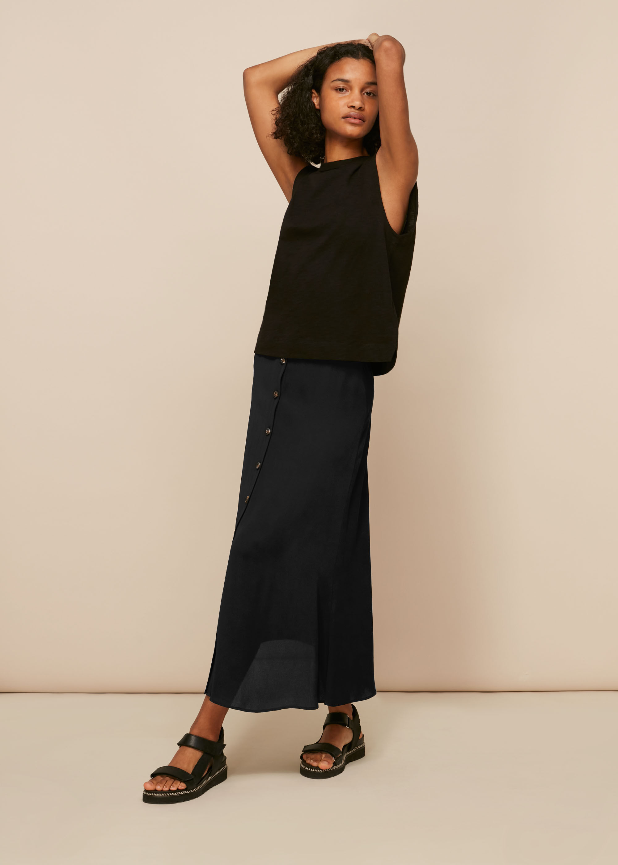 Aritzia button sale front skirt