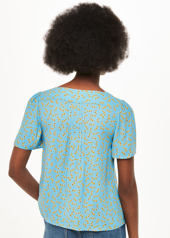 Blue Floral Crescent Top