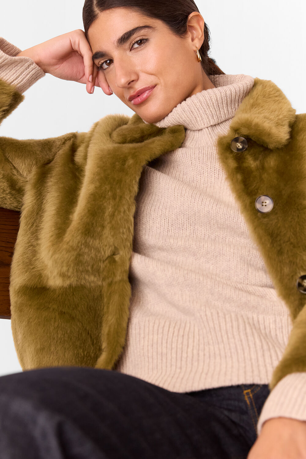 Olive Tamina Short Shearling Coat