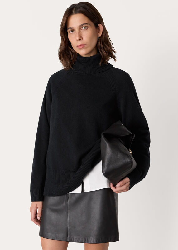 Black Cashmere Turtleneck Sweater