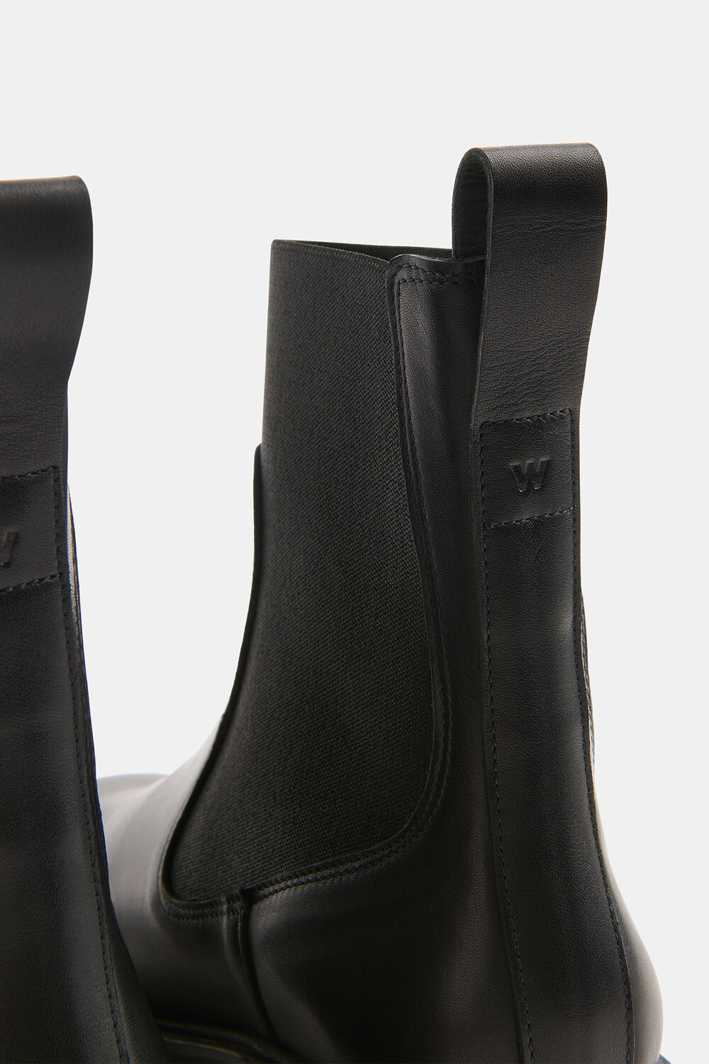 Black Elasticated Chelsea Boot
