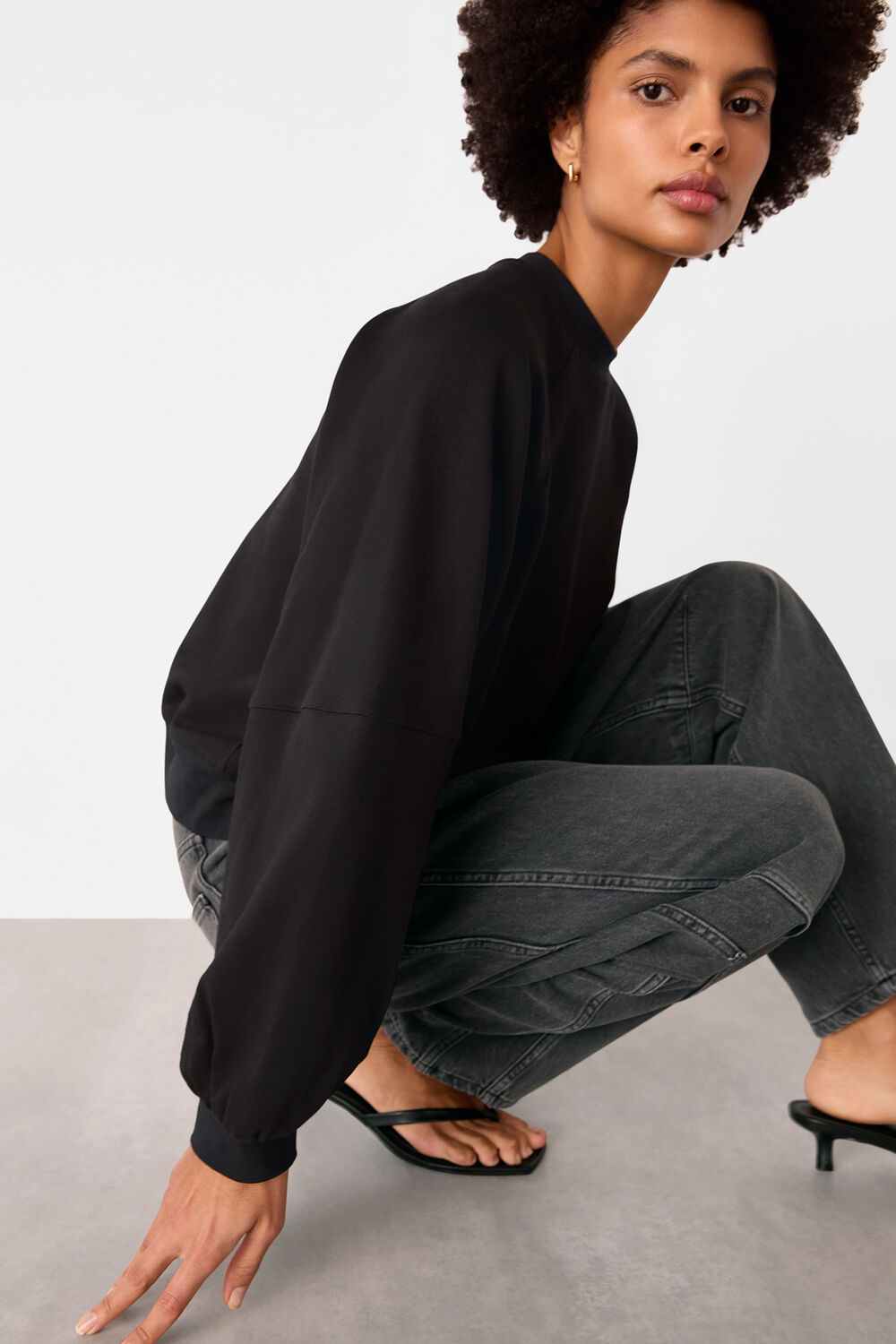 Gathered Full Sleeve Sweat