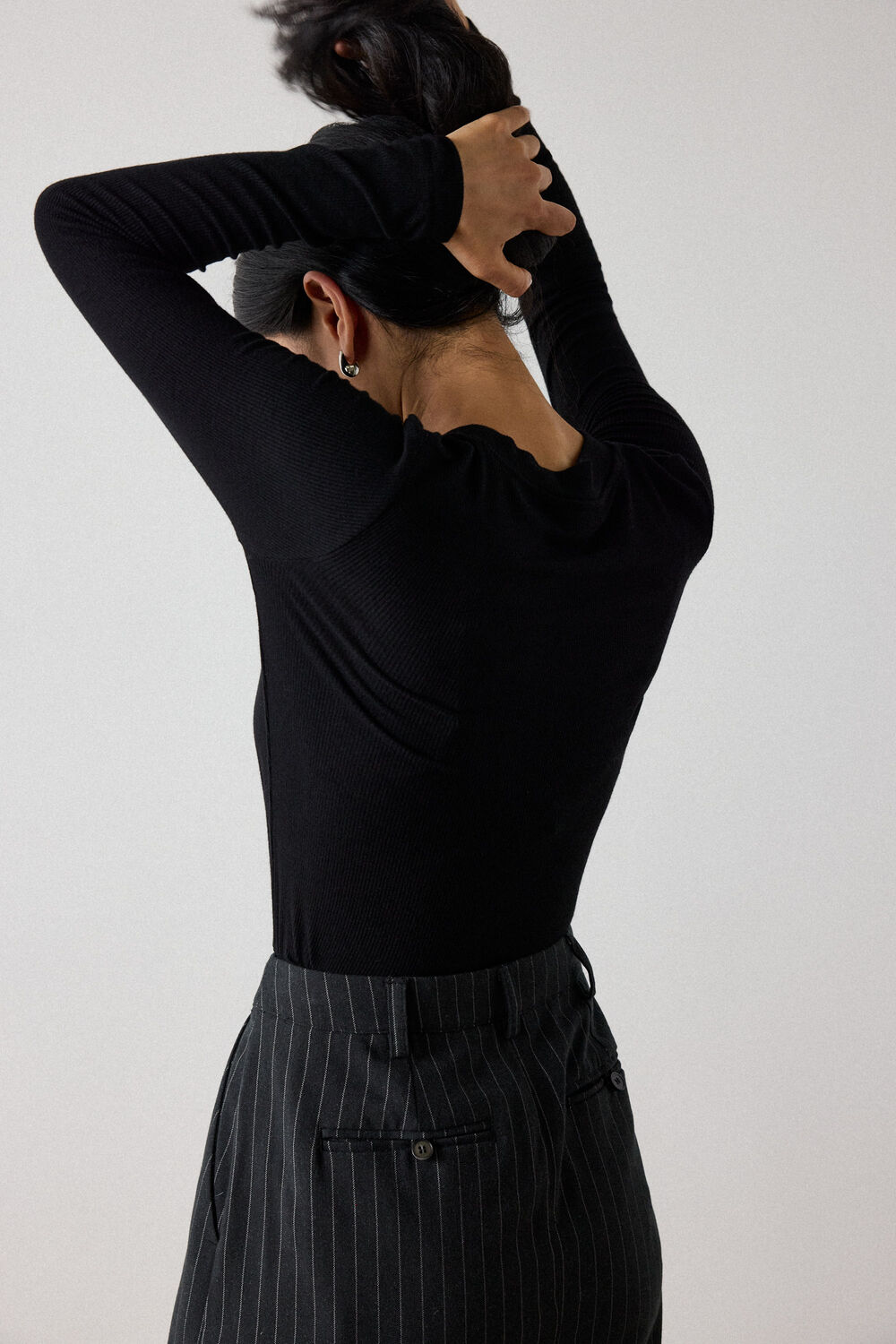 Black Essential Ribbed Crew