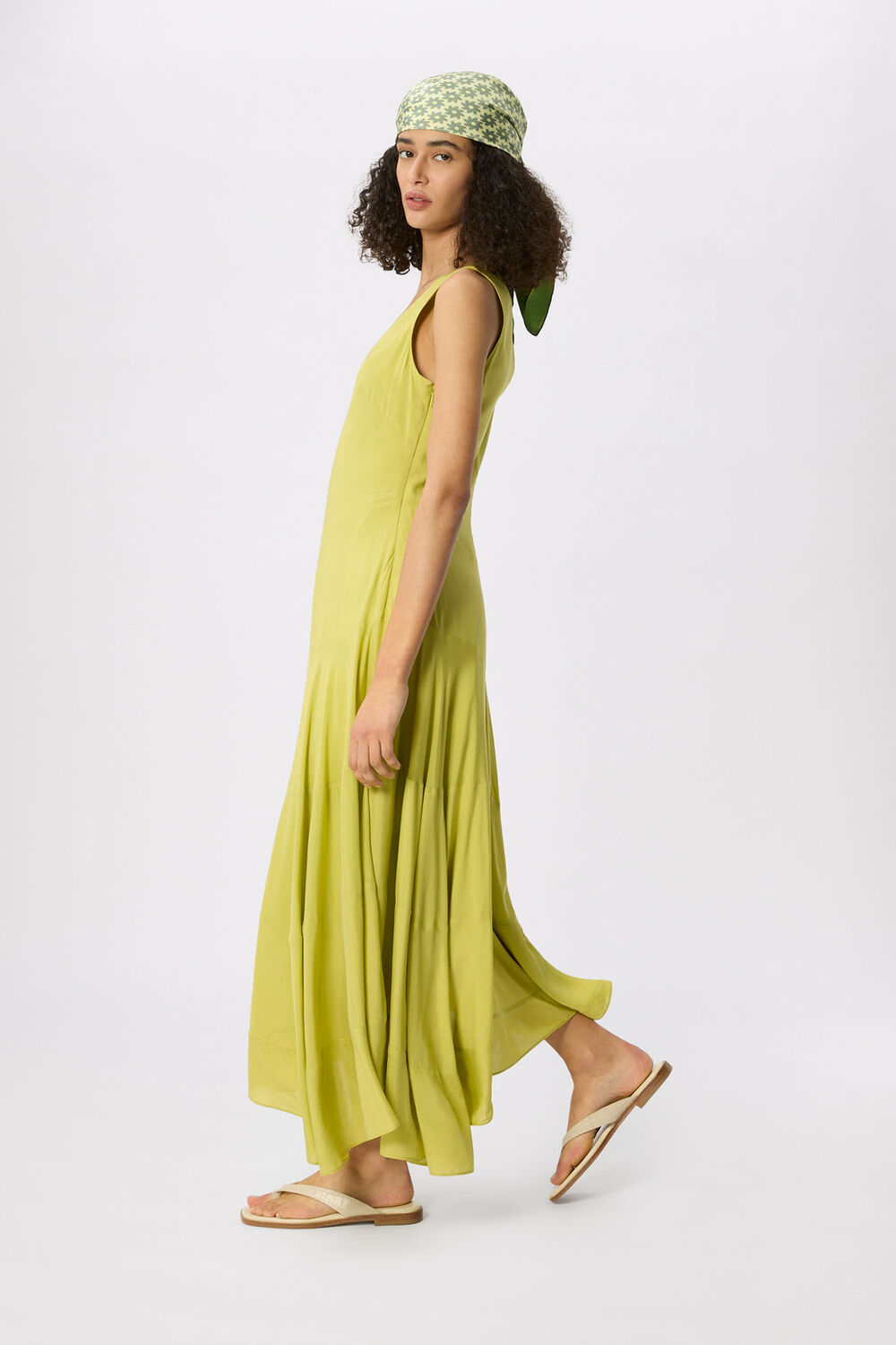 Sleeveless Tiered Midi Dress