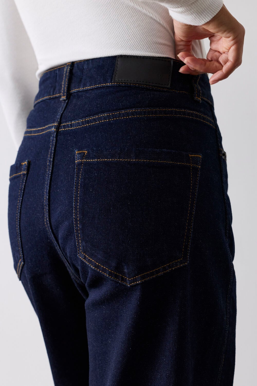 Dark Denim Stretch Barrel Leg Jean