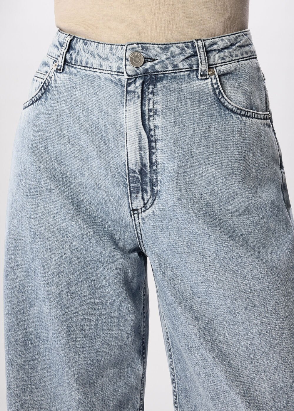 Full Length Wide Leg Jean