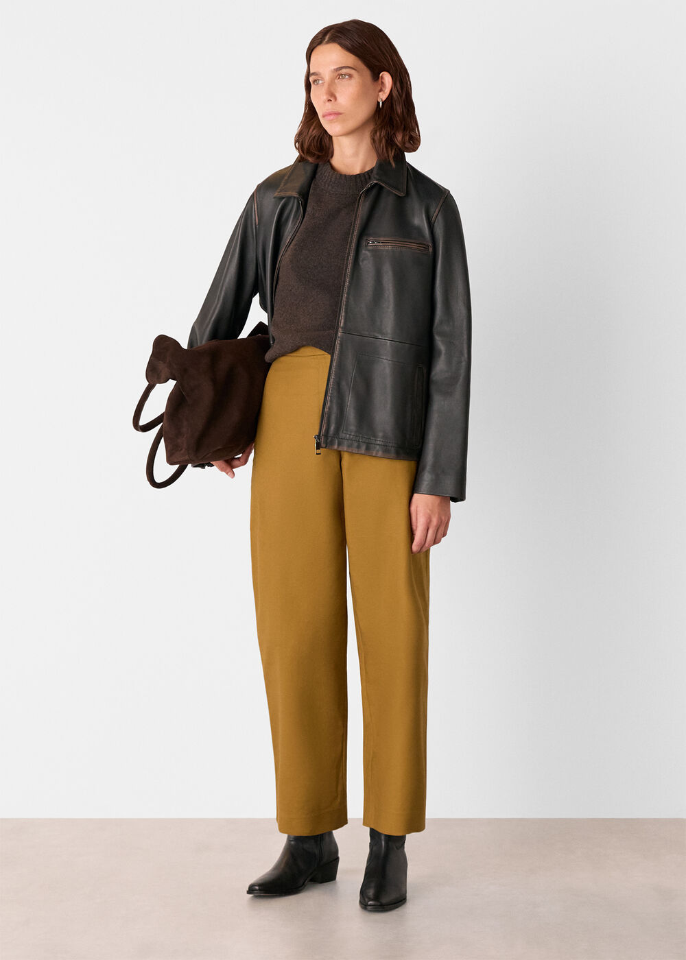 Side Pleat Tapered Trouser