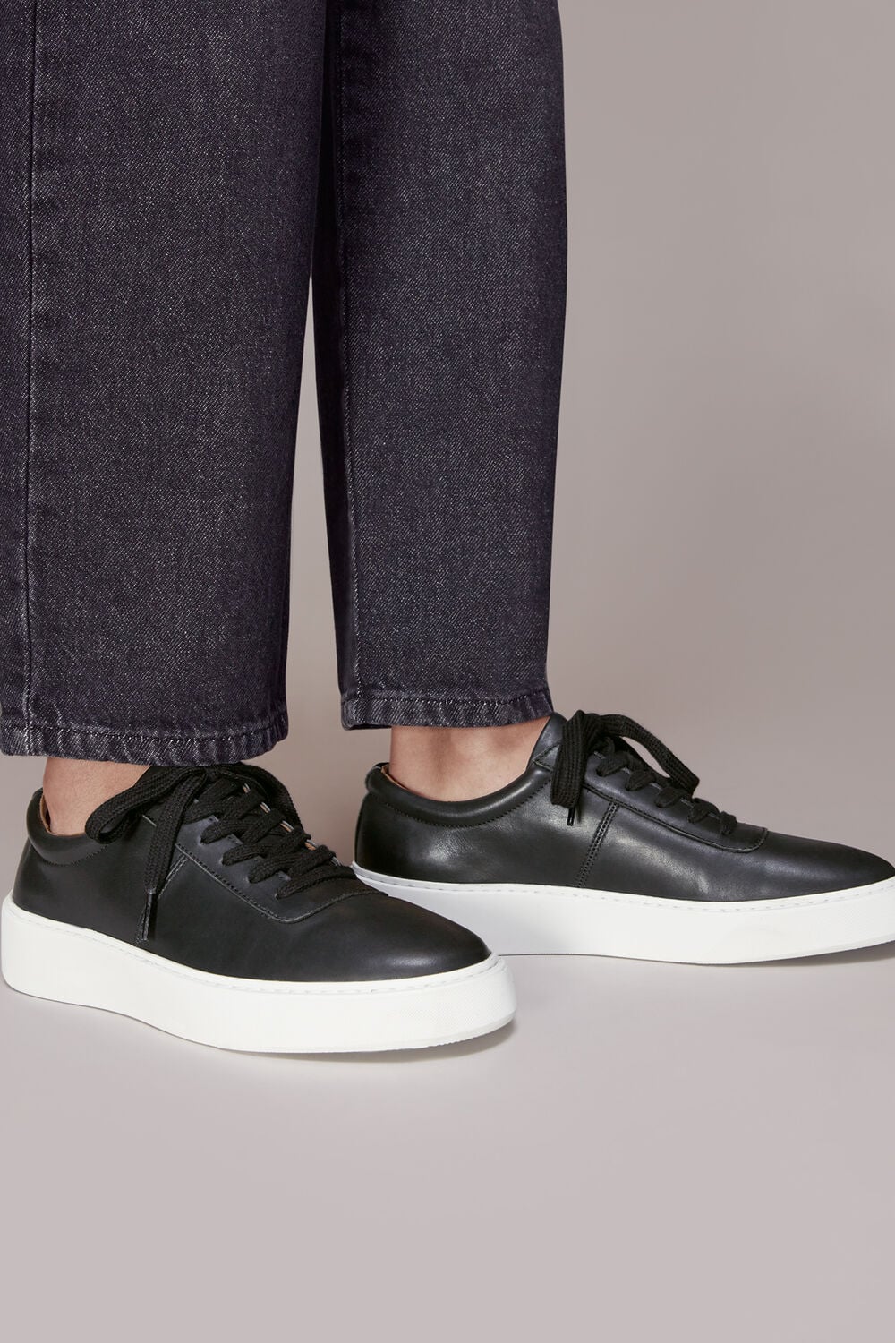Black Kalie Deep Sole Trainer