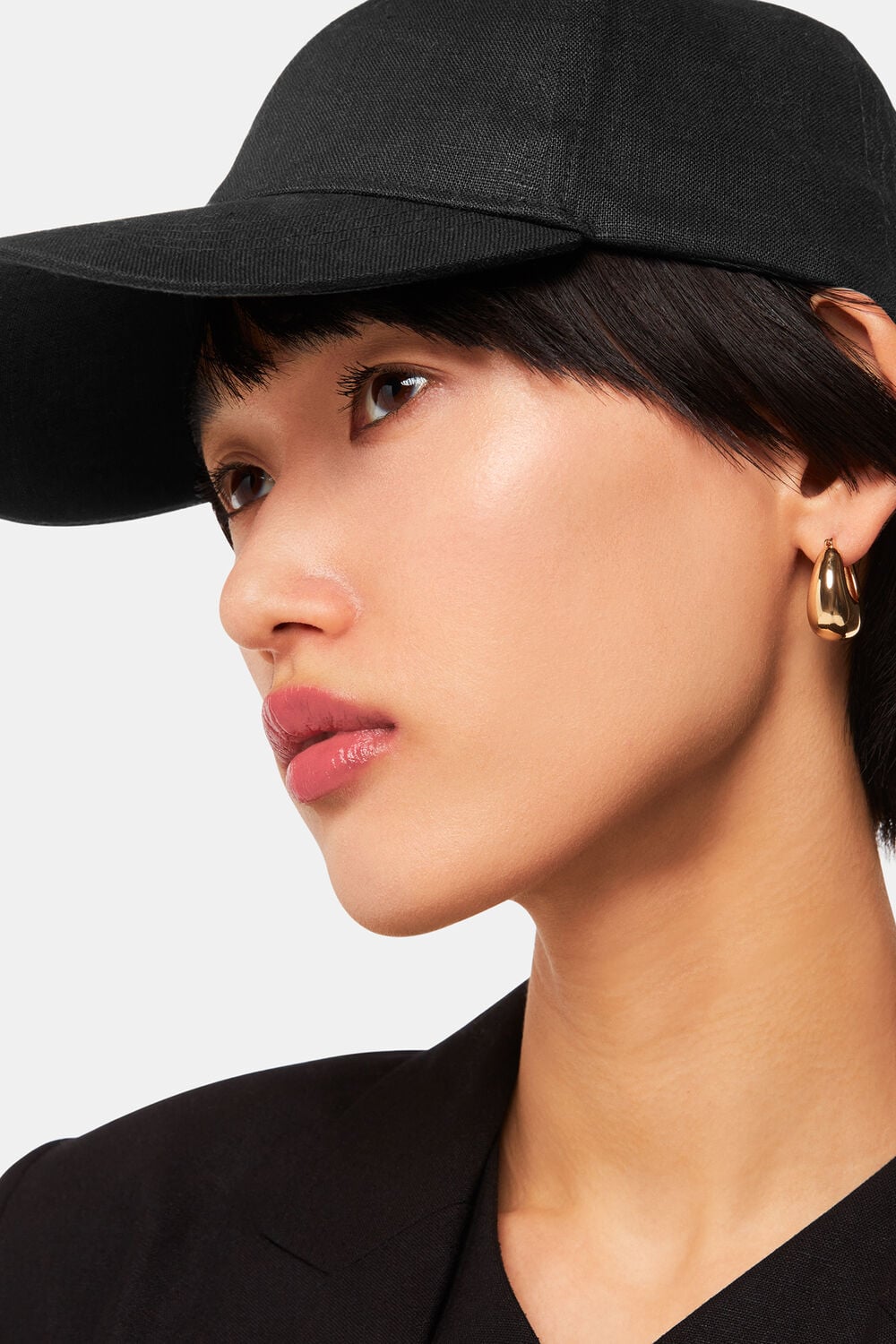 Black Linen Cap