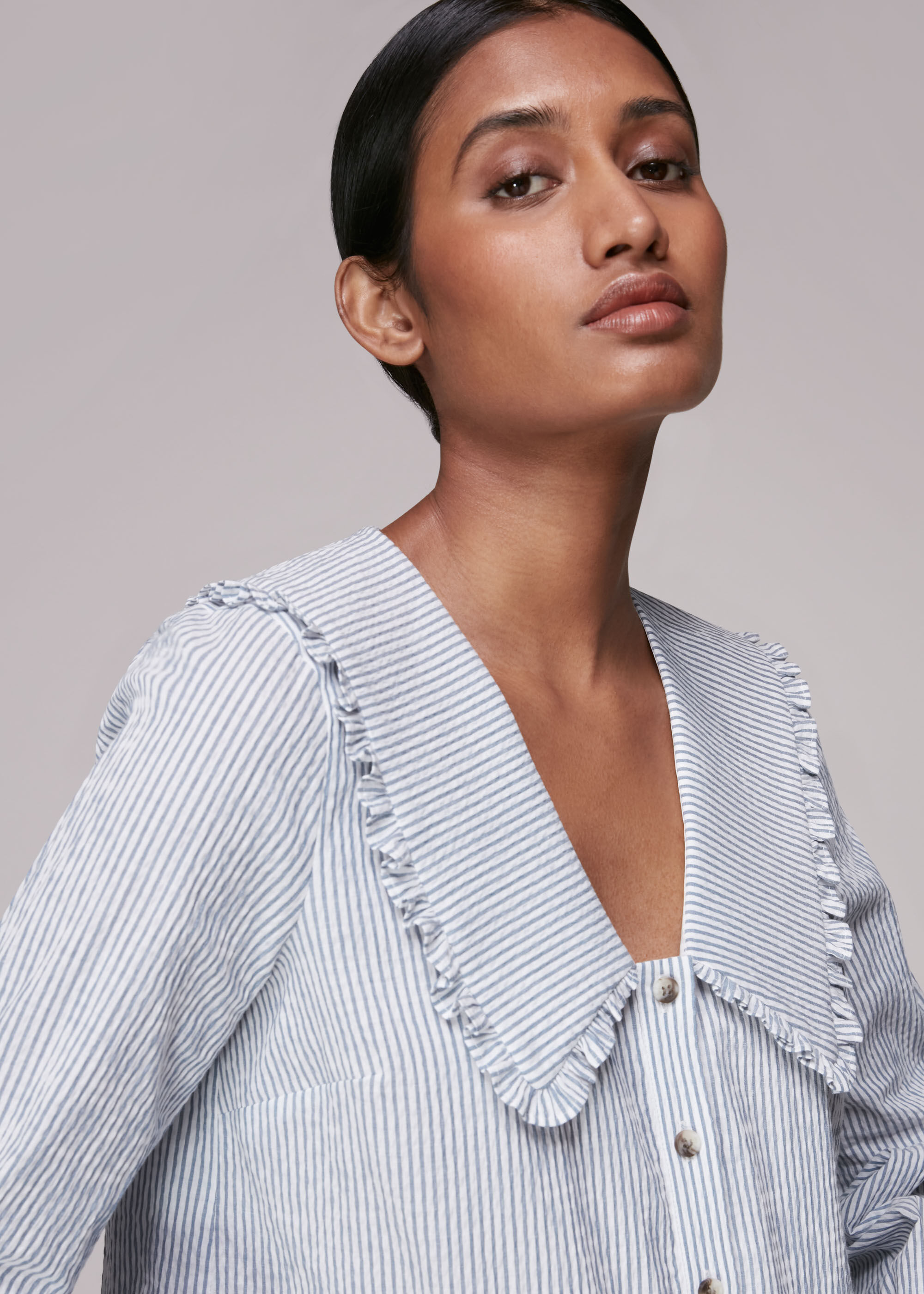 Large collar on sale