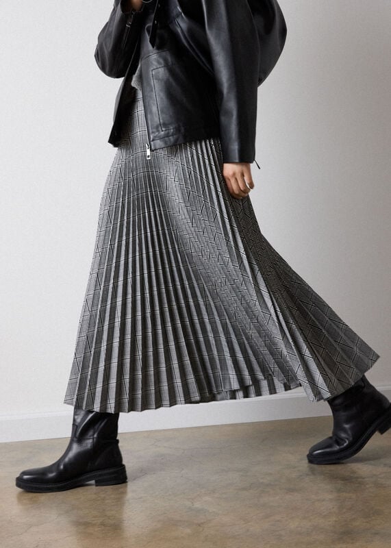 Grey Petite Check Pleated Midi Skirt