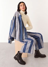 Isla Cropped Fluffy High Neck