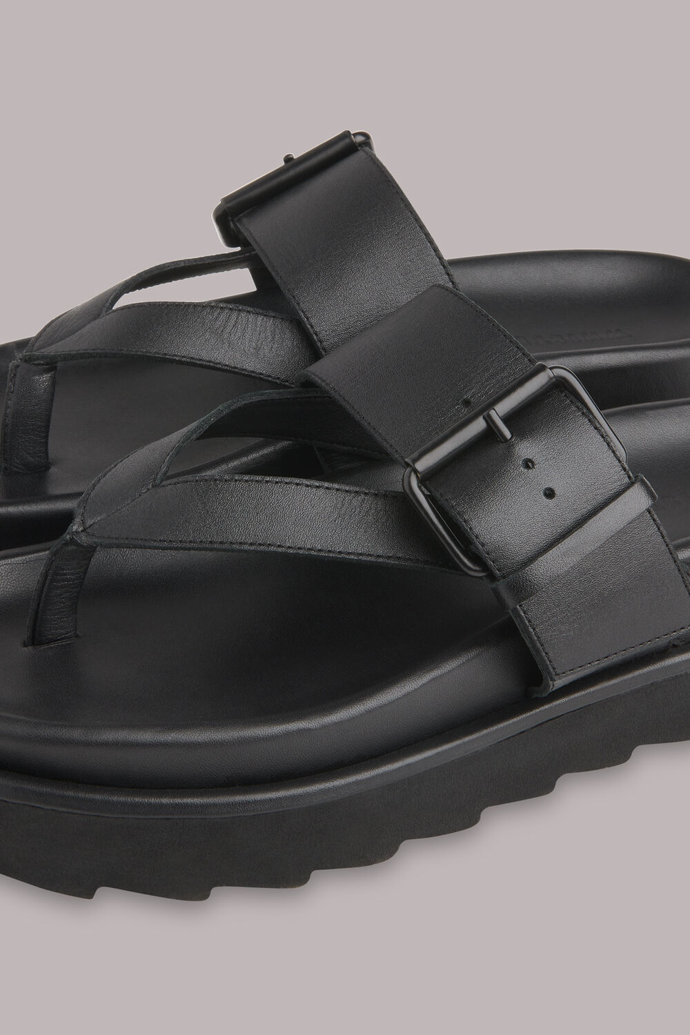 Black Sutton Toe Post Buckle Sandal