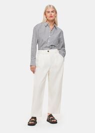 Petite Bethany Barrel Leg Trouser