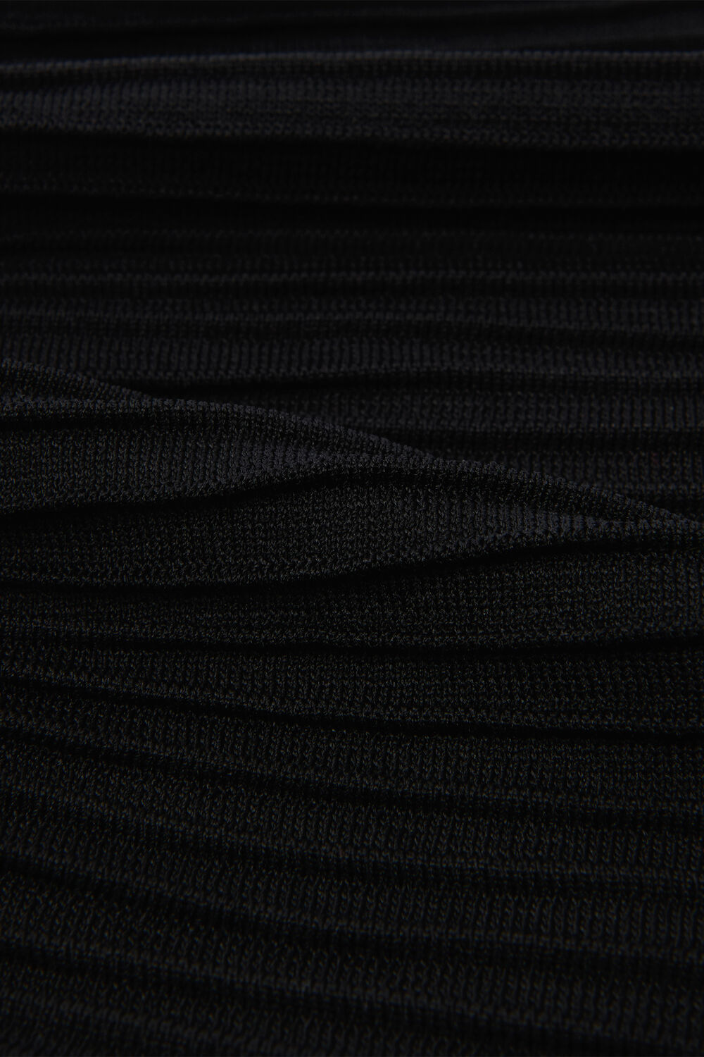 Black Knitted Pleated Skirt