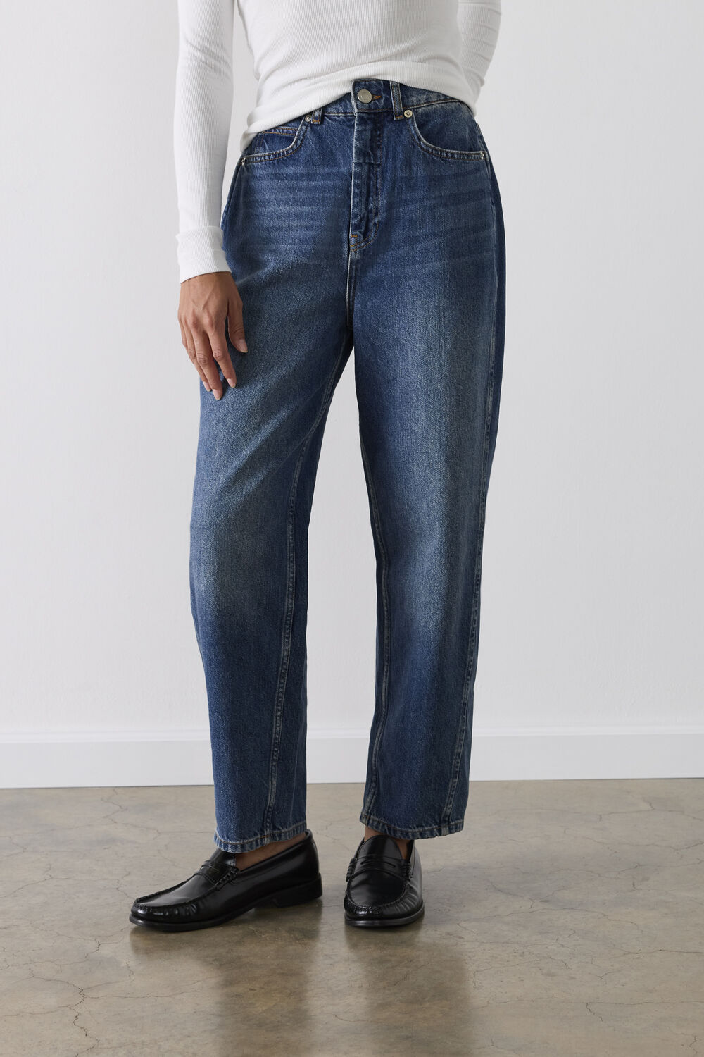 Denim Petite Authentic Barrel Leg Jean