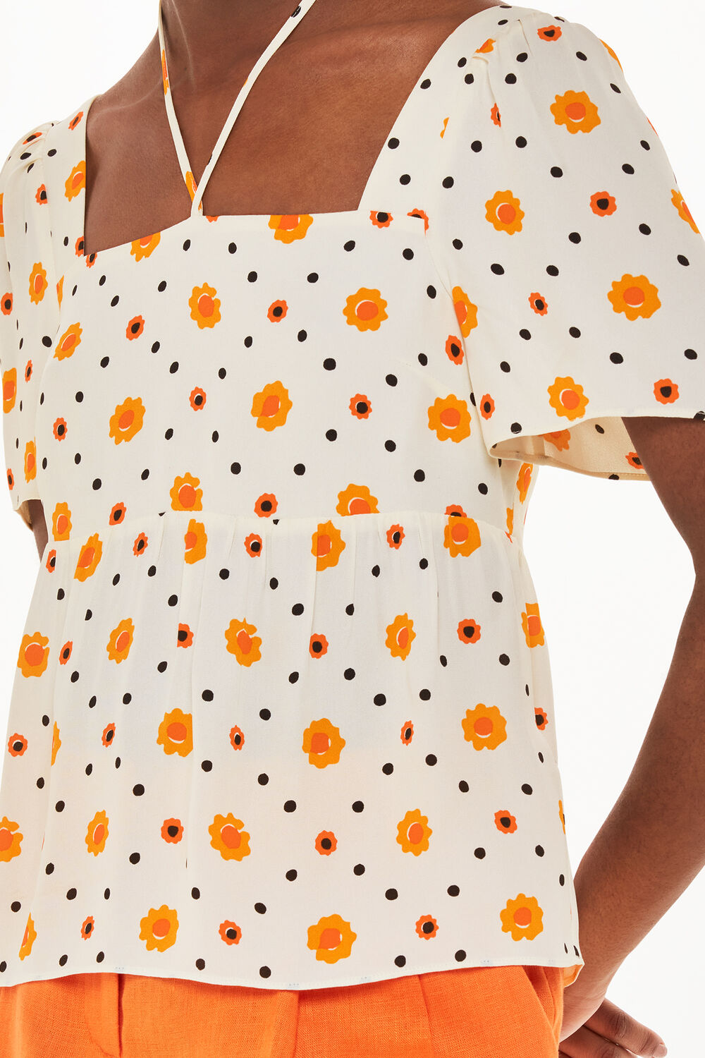 Flower Diamond Tie Detail Top