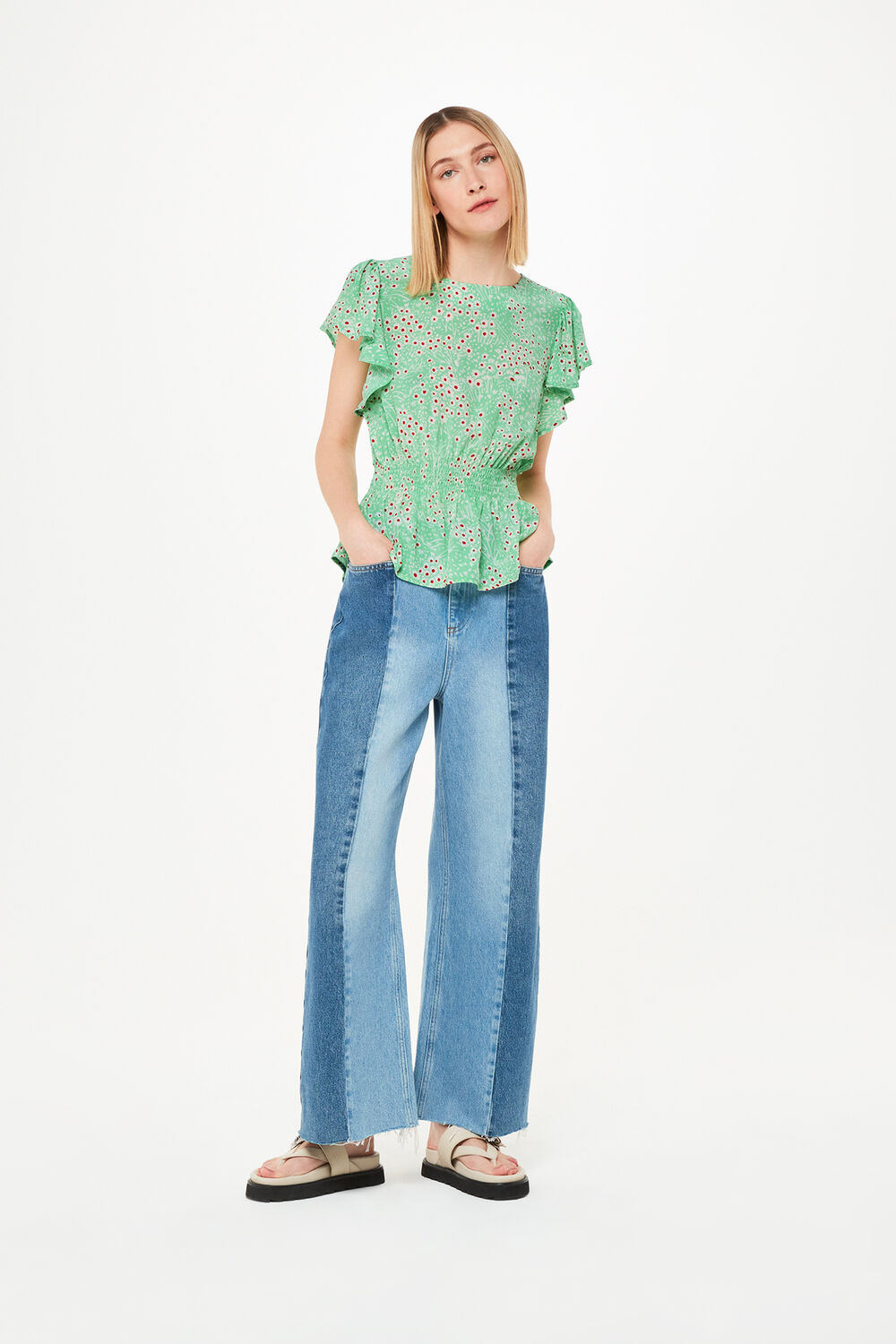 Green Daisy Meadow Frill Sleeve Top