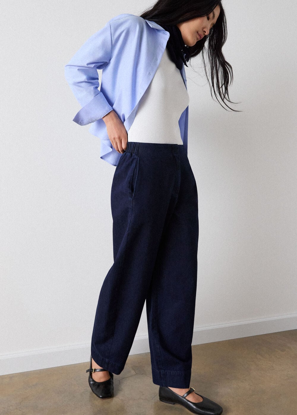 High Rise Clean Barrel Trouser