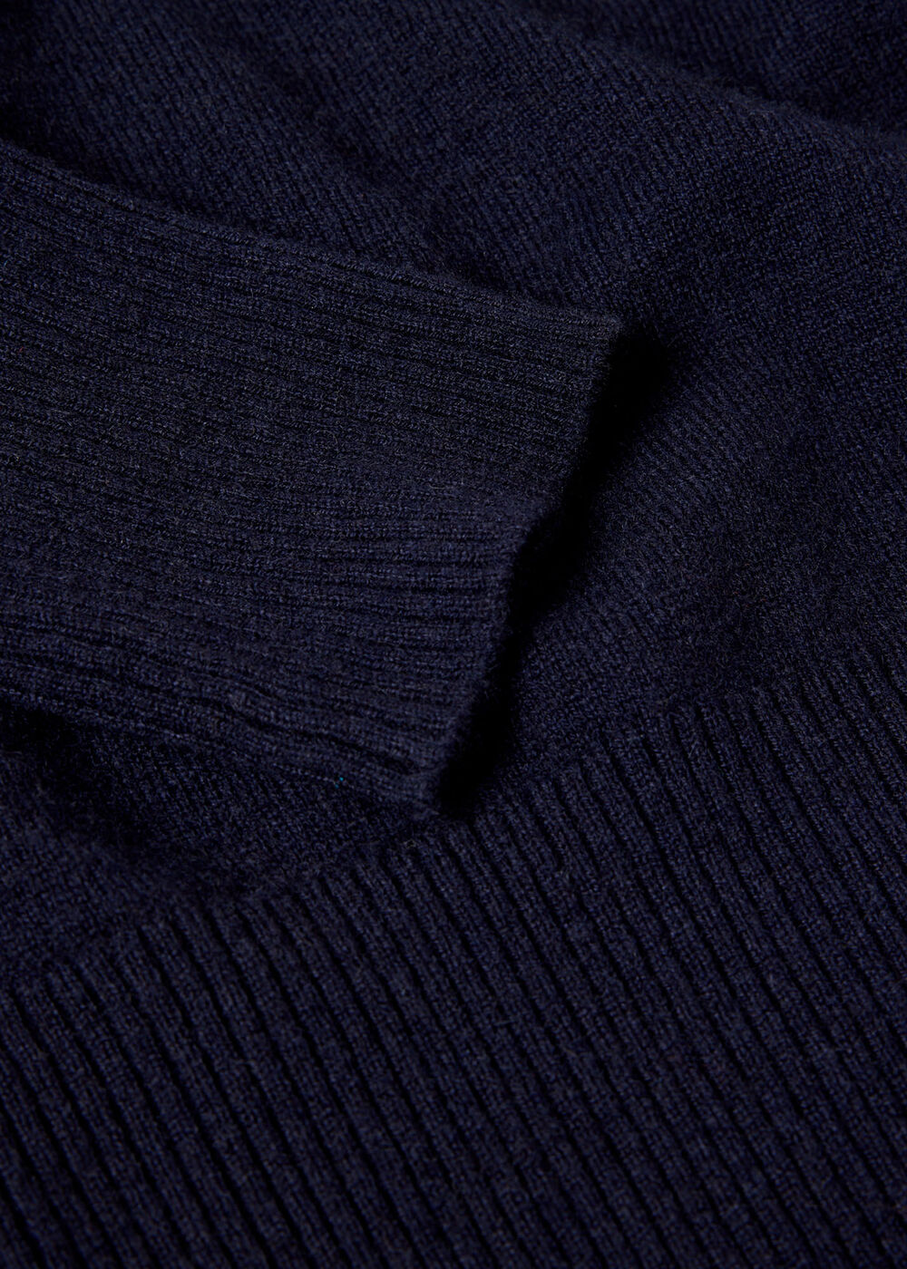 Cashmere Seam Crew Neck Knit