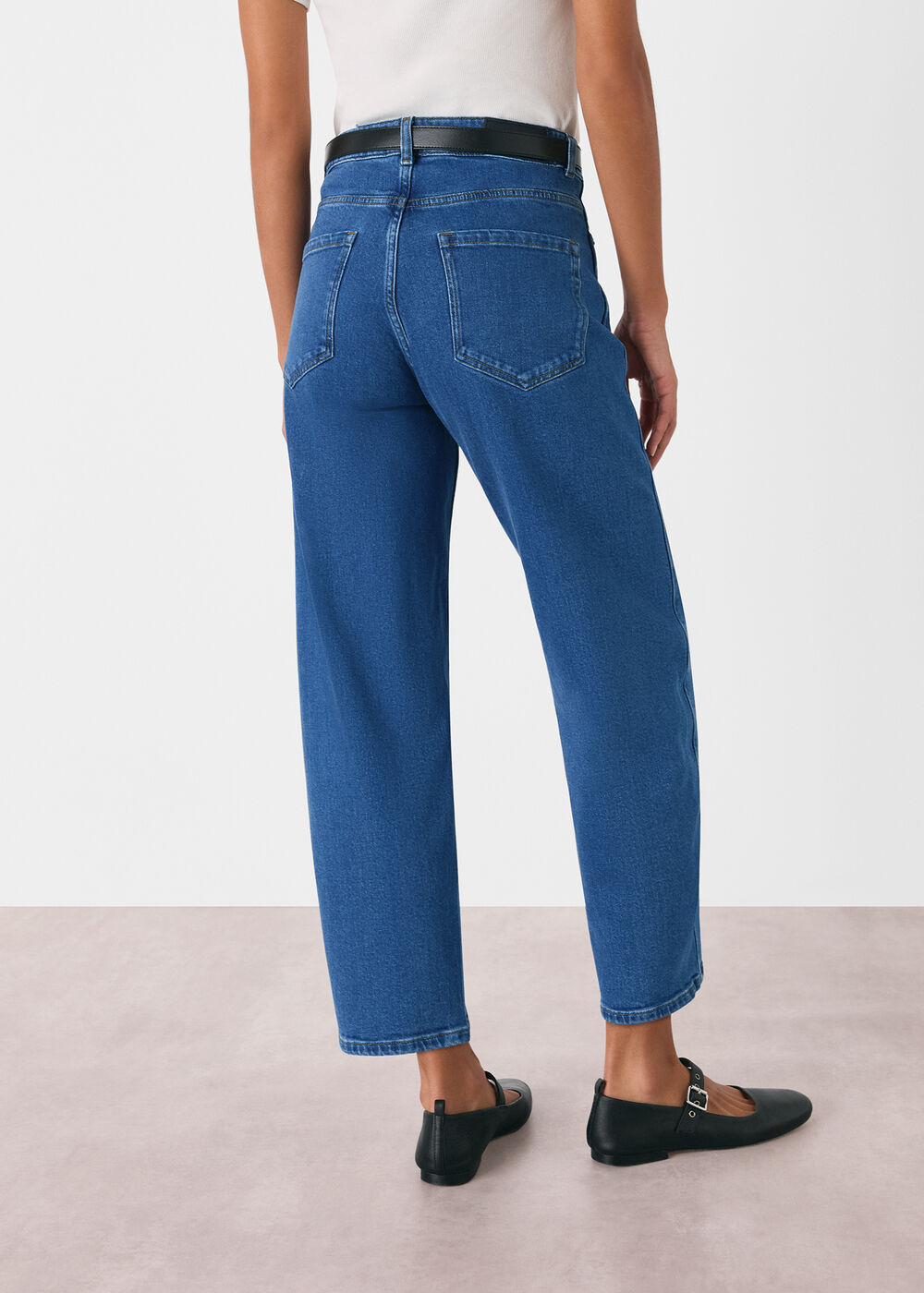 Stretch Barrel Leg Jean