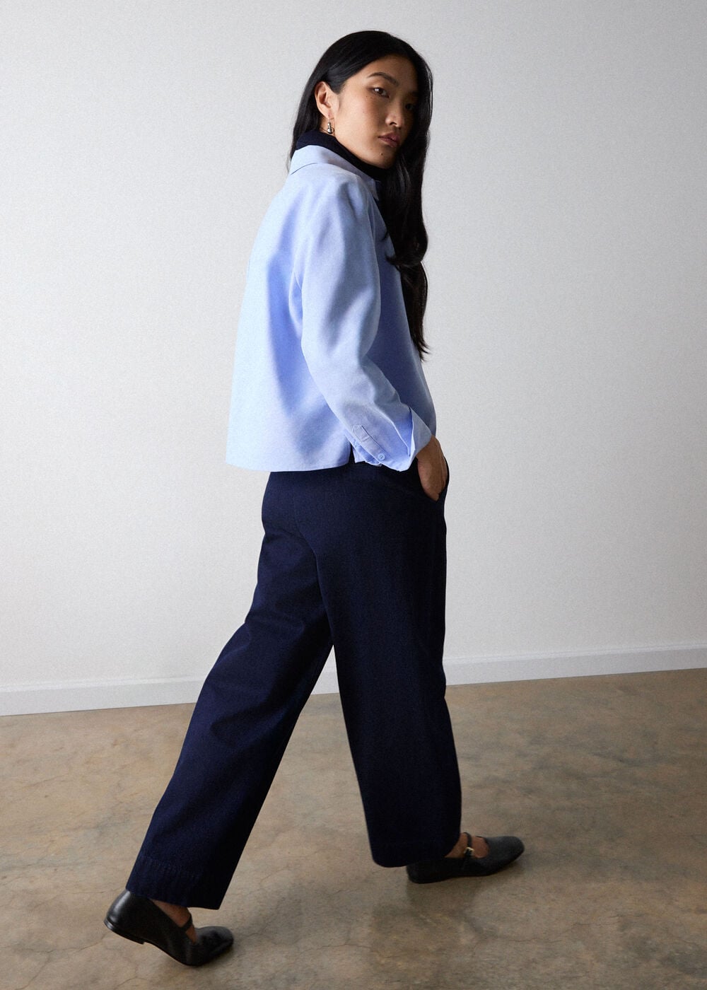 High Rise Clean Barrel Trouser