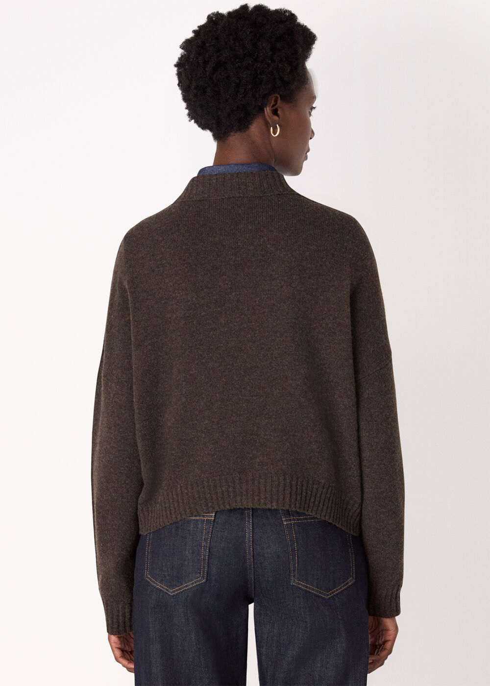 Wool Curved Hem Knit