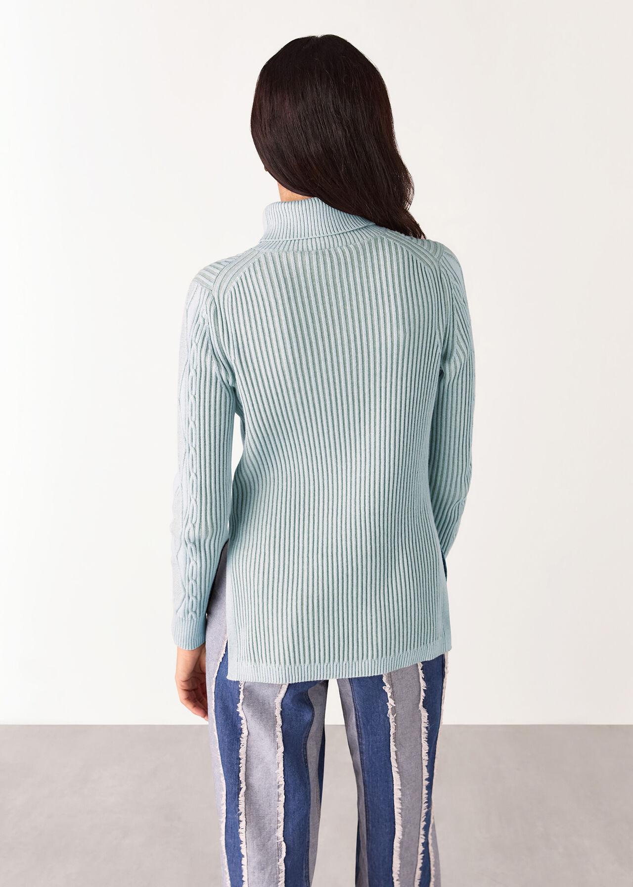Aoife Fine Cable Roll Neck