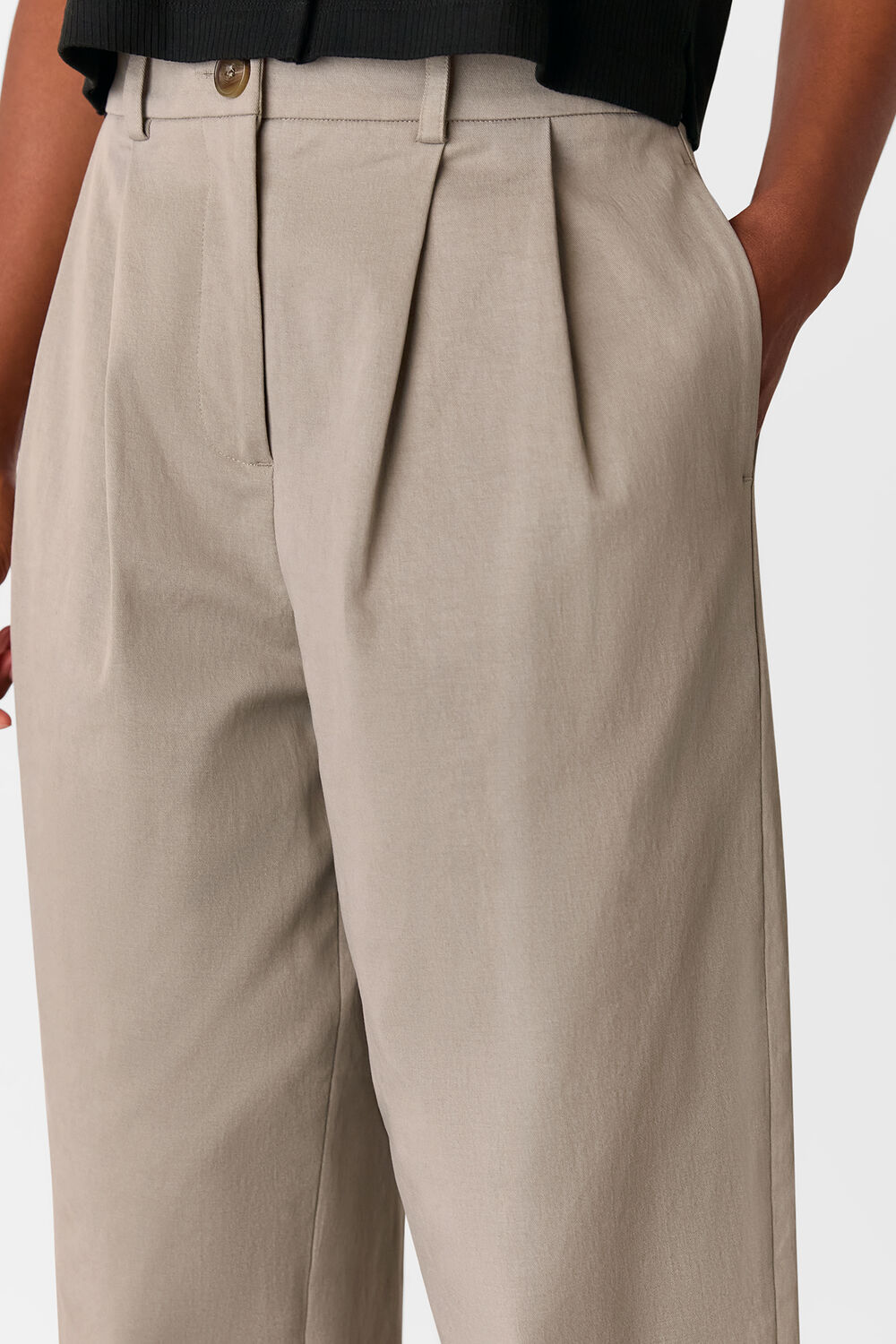 Bethany Barrel Leg Trouser