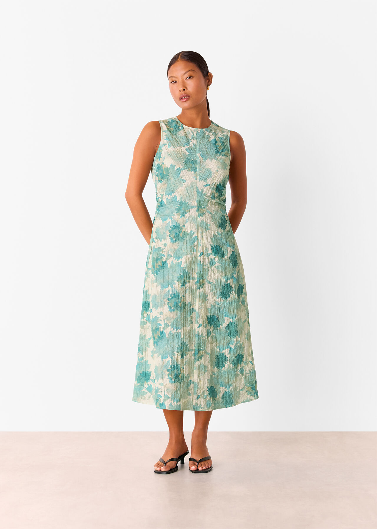 Petite Floral Textured Midi Dress
