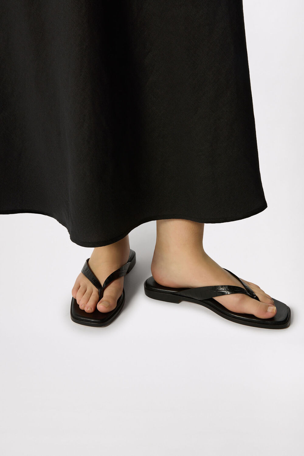 Black Croc Embossed Flip Flop