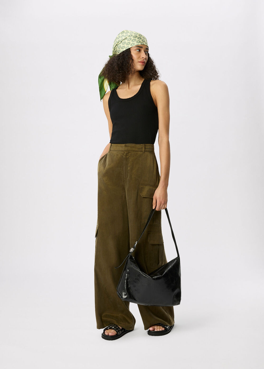 Ultimate Ribbed Scoop Vest