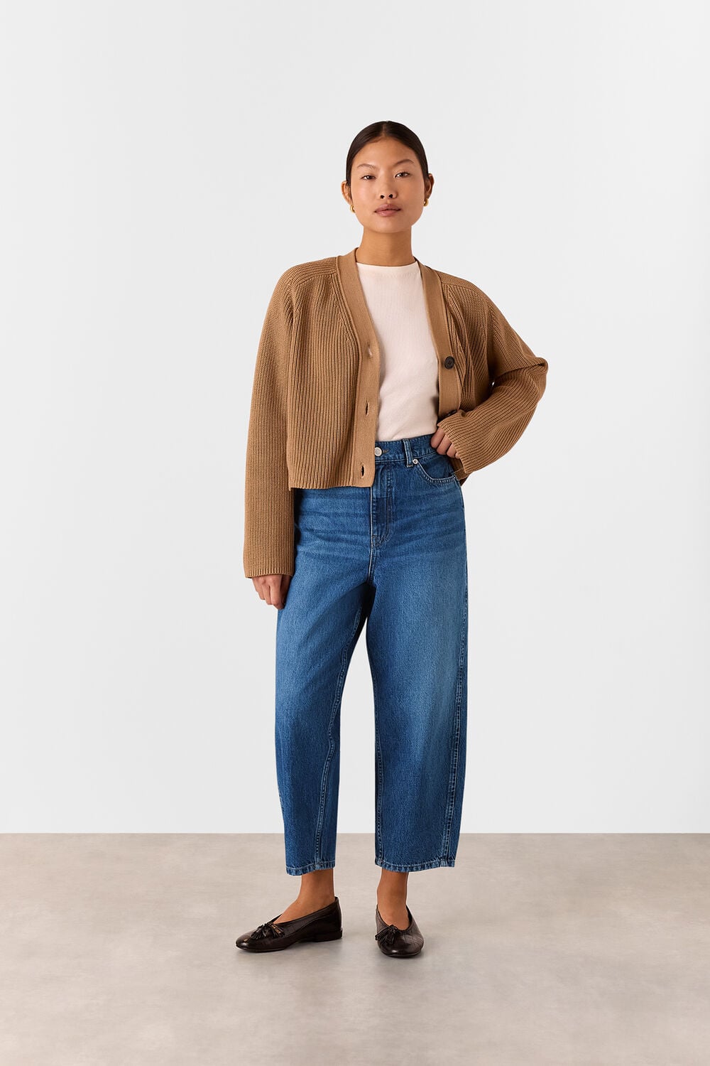 Petite Authentic Barrel Leg Jean