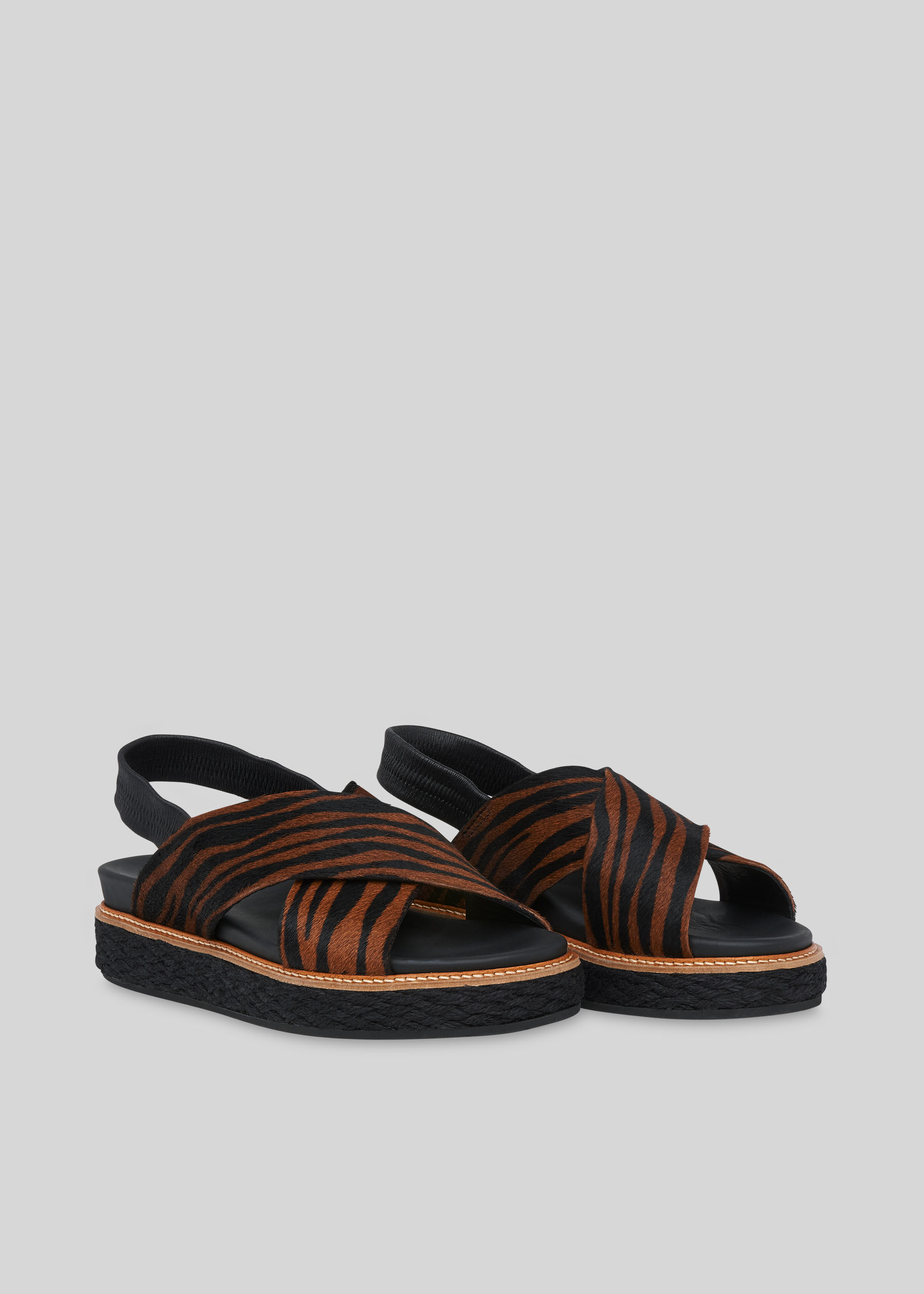 sandal tiger