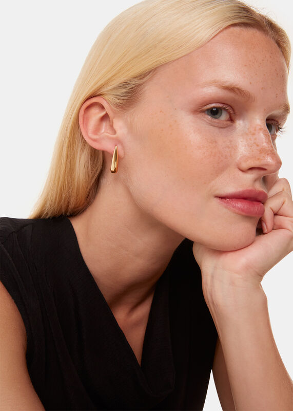 Gold Mini Curved Earring