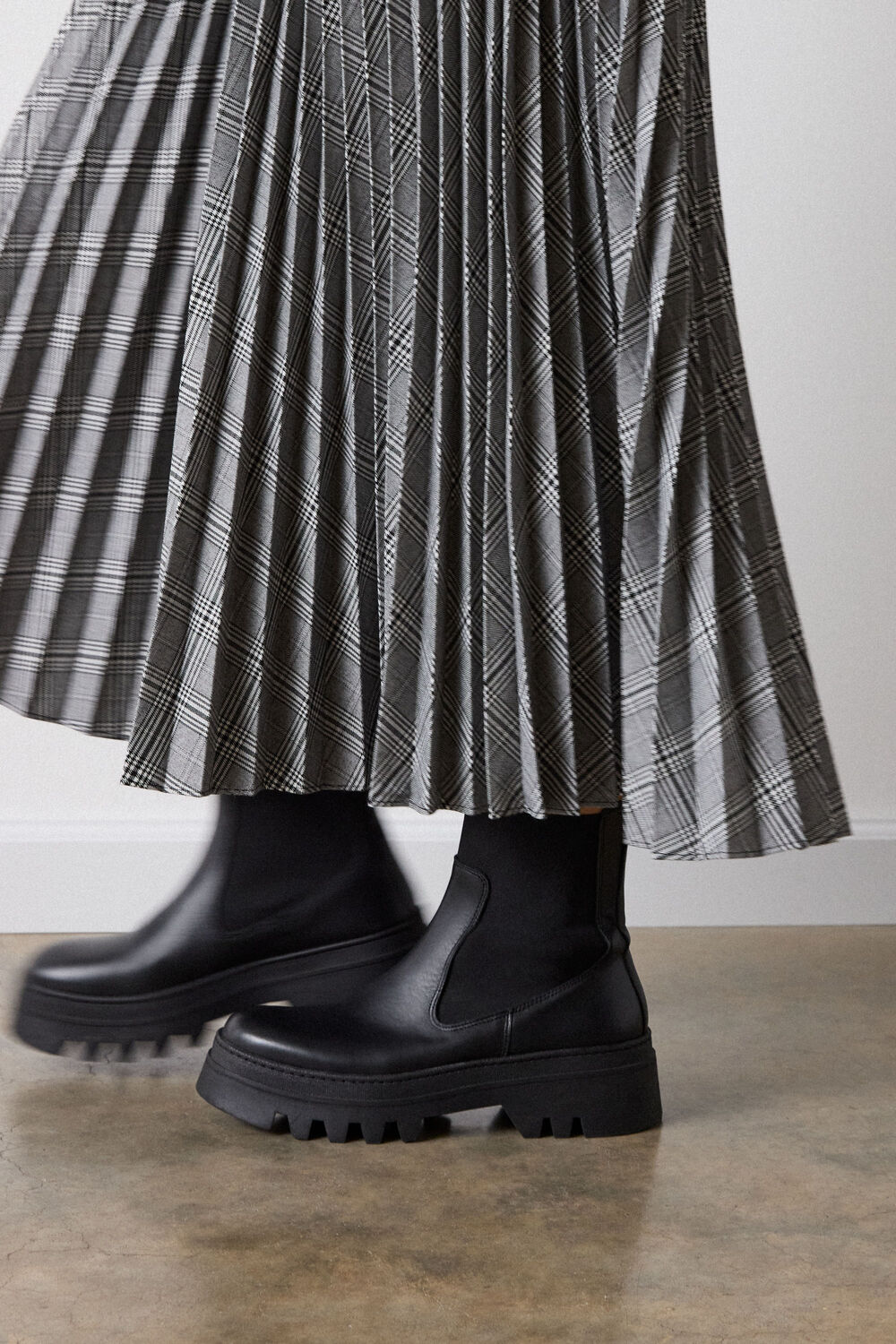 Hatton Chunky Chelsea Boot