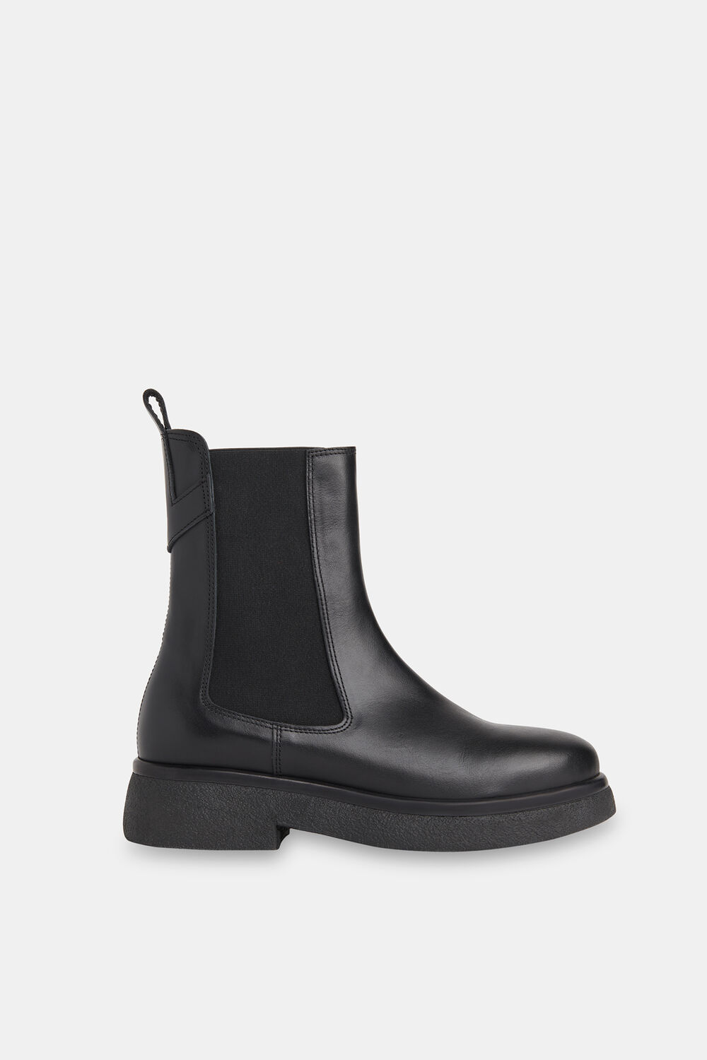 Black Aelin Chelsea Boot