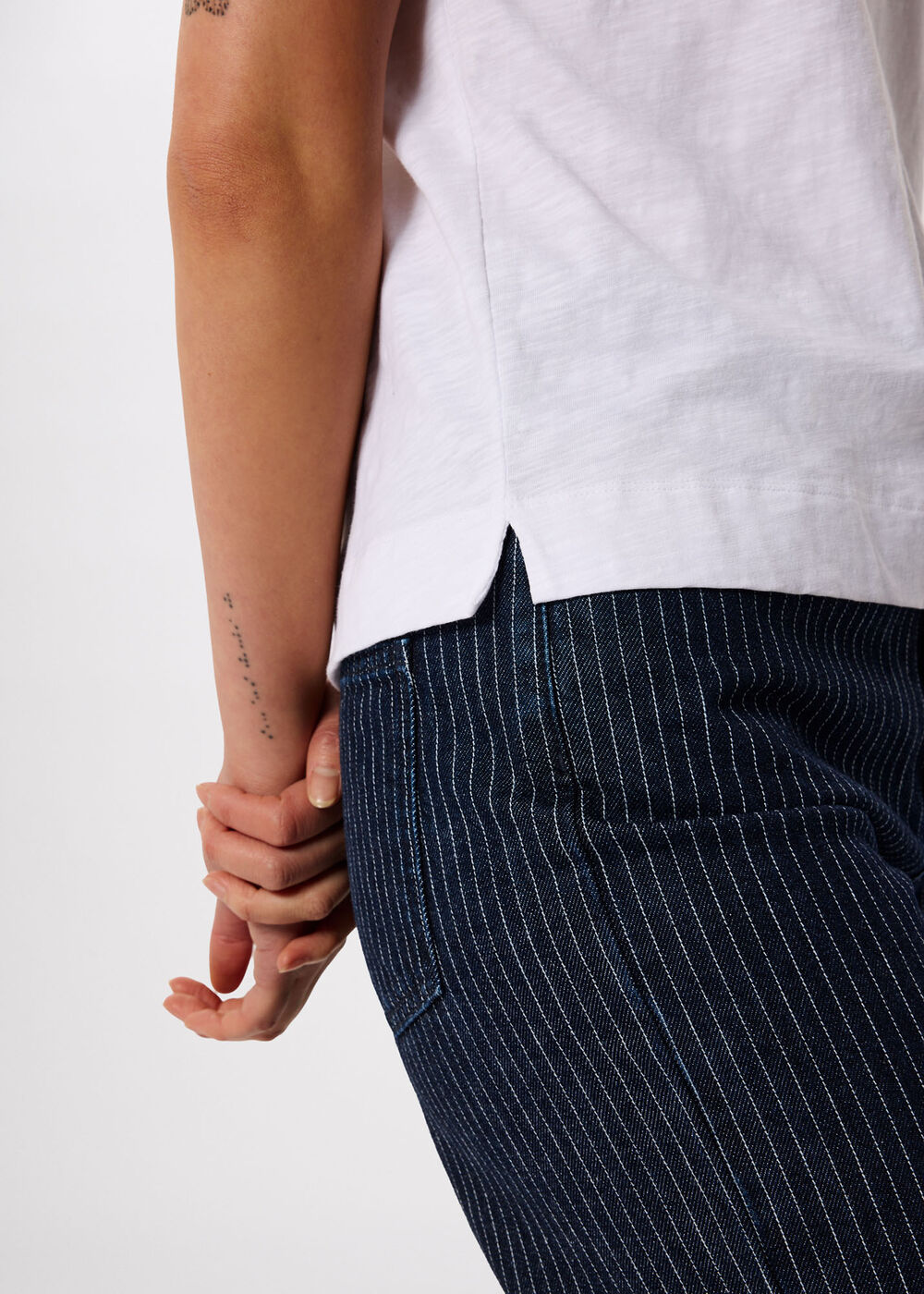 Willa V-Neck Cap Sleeve Tee