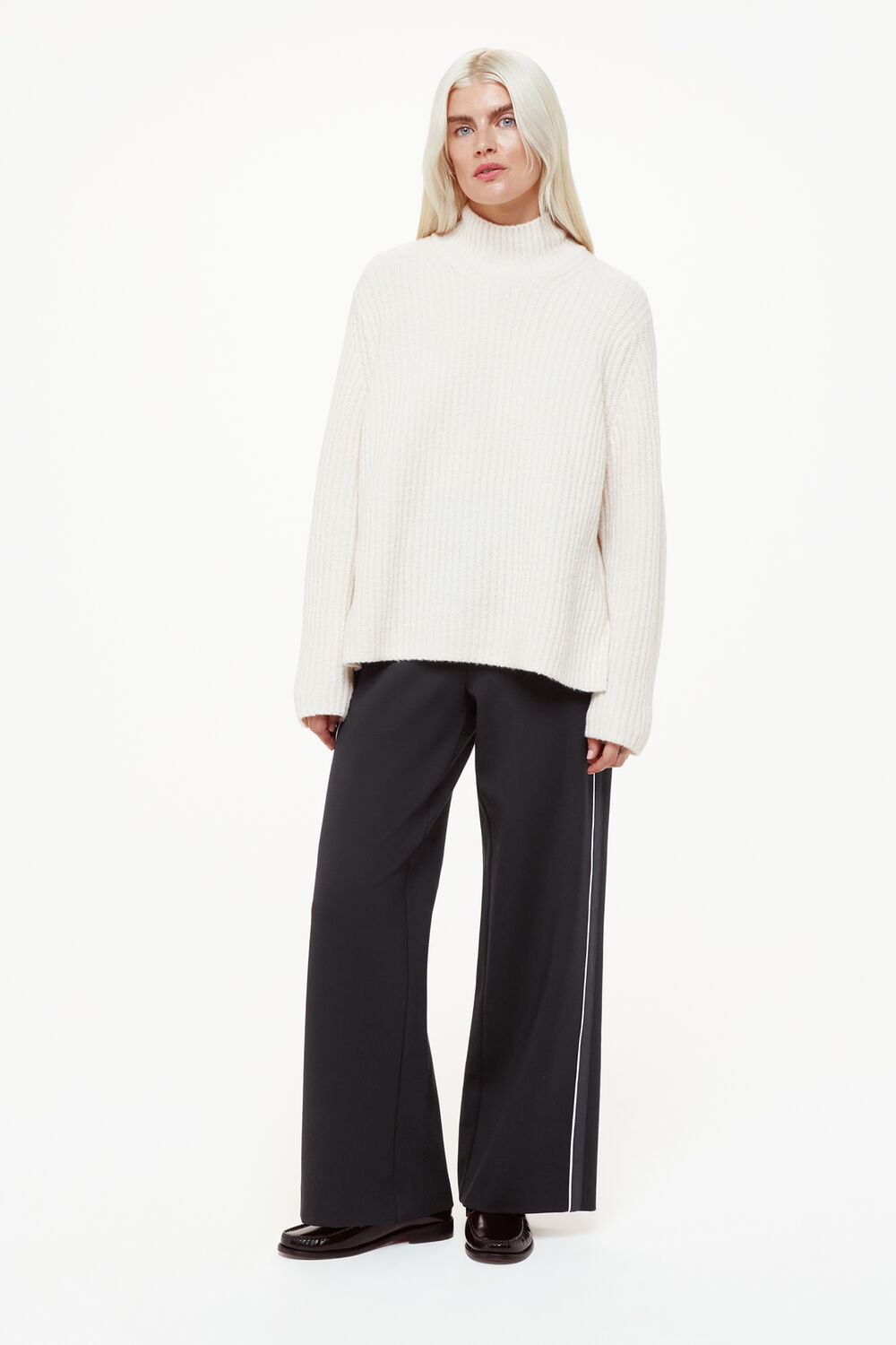 Black Petite Edie Side Stripe Ponte Pants&nbsp;