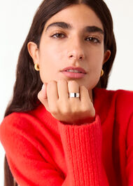 Scalloped Edge Ring