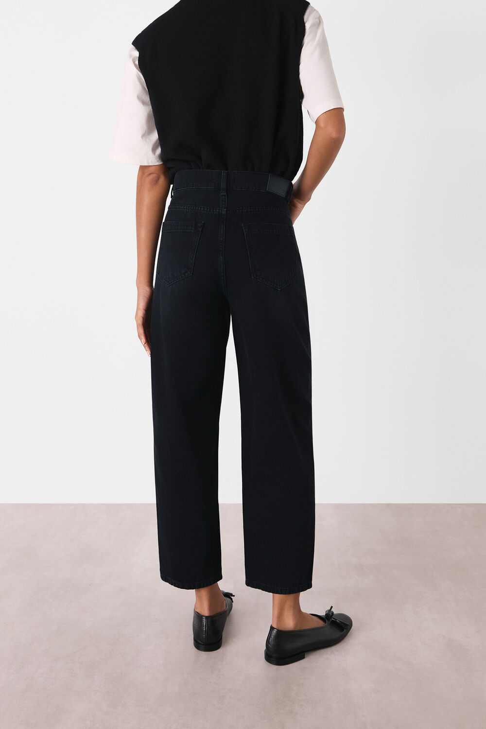 Black Authentic Barrel Leg Jean