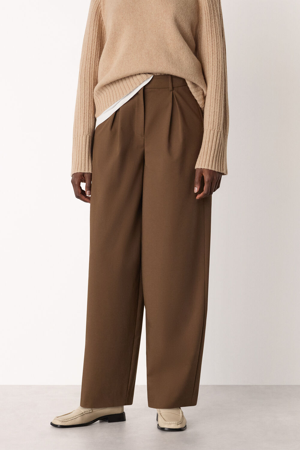Brown Wool Blend Barrel Trouser