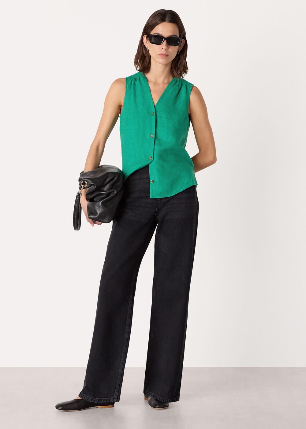 Laura Linen Tank